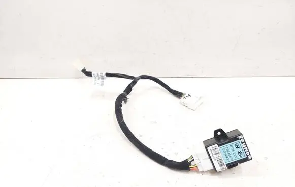 Hyundai i40 Seat heating relay 881963Z000