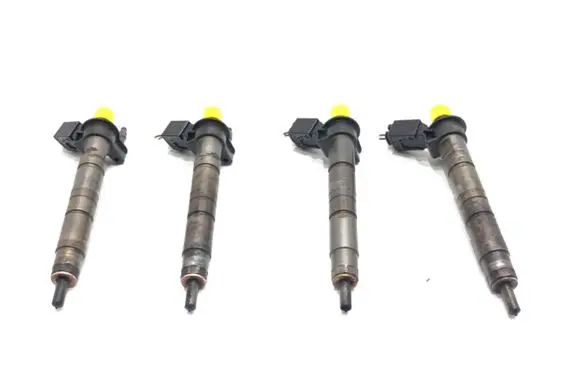 Fuel injectors set