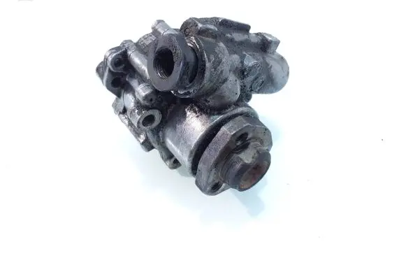 Volkswagen Transporter - Caravelle T4 Power steering pump 701422155