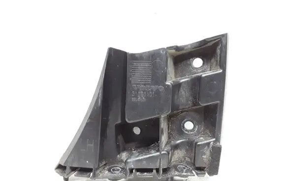Volvo V40 Front bumper mounting bracket 31395101