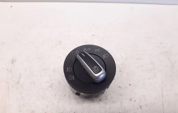 Volkswagen Tiguan Light switch 3C8941431N