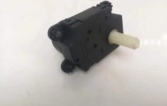 Mitsubishi ASX Air flap motor/actuator CSA512T010 3030005A 0911A