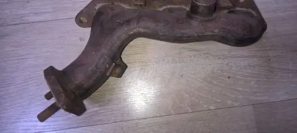Mitsubishi Pajero Exhaust manifold