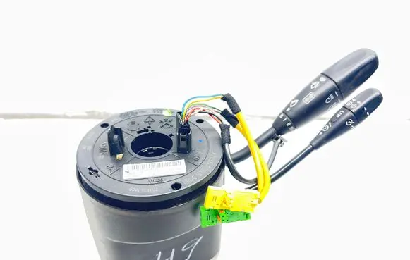 Mercedes-Benz CLK A209 C209 Wiper turn signal indicator stalk/switch A2035401945