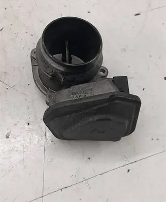BMW 1 E81 E87 Throttle valve 7804373 B80800290