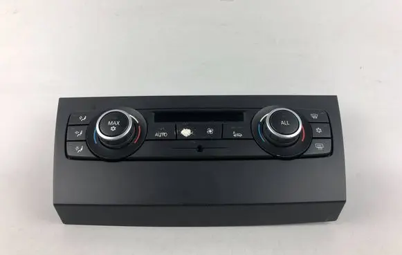 BMW 1 E81 E87 Climate control unit 9221853