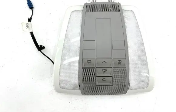 Mercedes-Benz C W204 Front seat light A2048202001