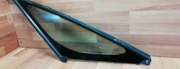 Renault Espace V (RFC) Front triangle window/glass 768B49945R 631009938R 768B42872R