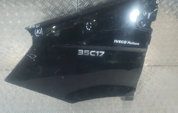 Iveco Daily 35.8 - 9 Fender