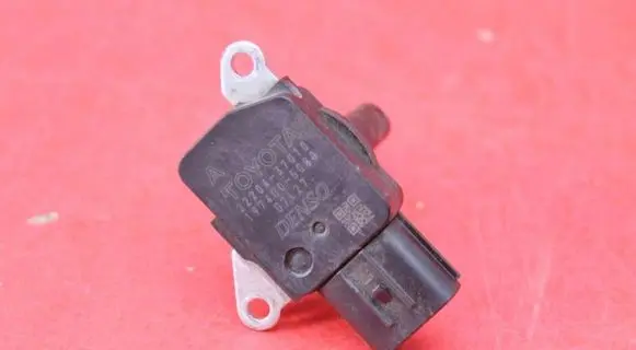 Toyota Prius (XW30) Mass air flow meter 22204-37010