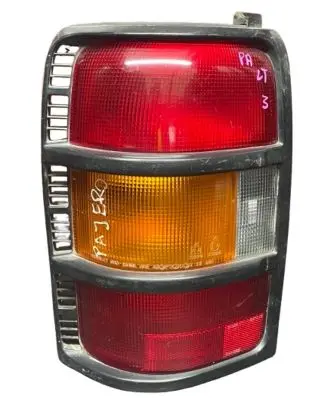 Mitsubishi Pajero Rear/tail lights