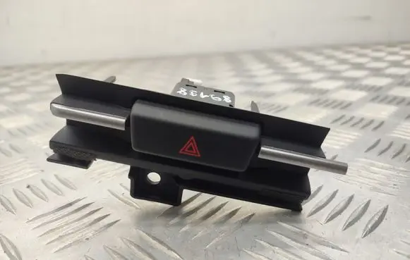 Mazda 2 Hazard light switch K0021 DA6C55311