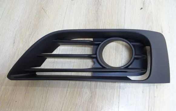 BMW 2 F45 Front bumper lower grill BMW2F45F46KRATKAZDERZAKAPRAWA7328682