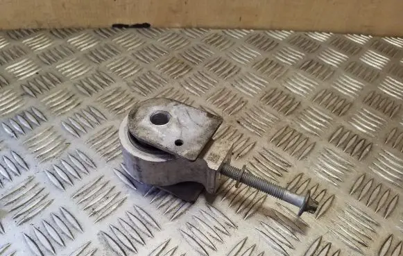 Mercedes-Benz GLC X253 C253 Rear differential mounting bracket 