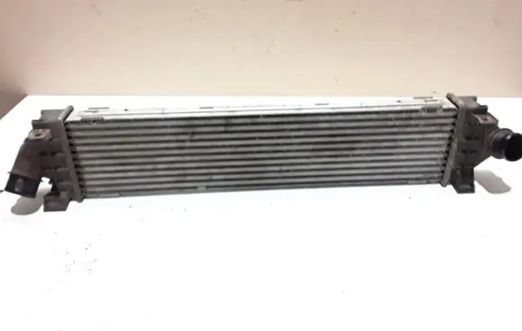 Volvo V70 Intercooler radiator 30671324