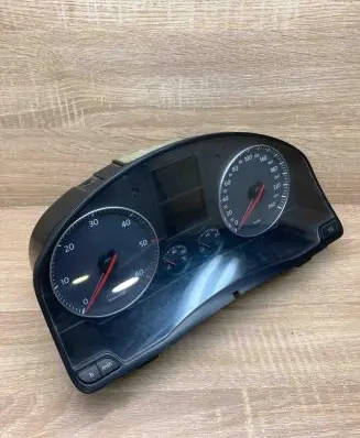 Volkswagen Golf V Speedometer (instrument cluster) 1K0920852J