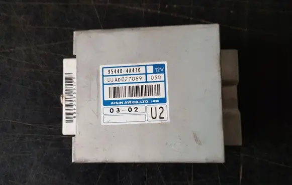 Hyundai Terracan Gearbox control unit/module 954404A470