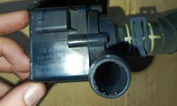 Audi A3 S3 8V Electric auxiliary coolant/water pump 5Q0965561B 704071160 00991060