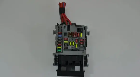 Opel Zafira C Fuse box set 13222786