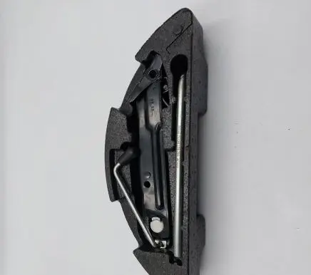 Mini One - Cooper Clubman R55 Lift Jack 6781465