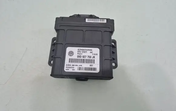 Volkswagen Touareg I Gearbox control unit/module 09D927750JK