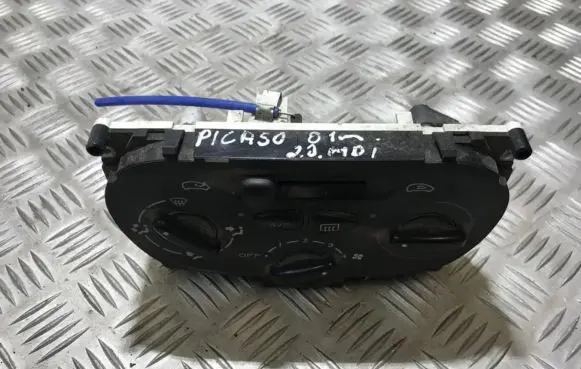 Citroen Xsara Picasso Climate control unit 82191