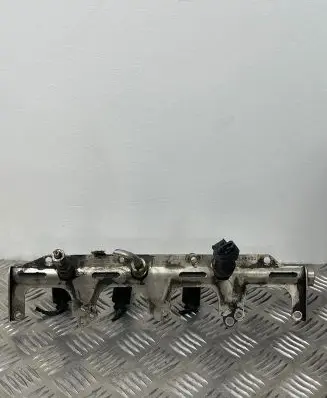 Audi A3 S3 8P Fuel main line pipe 06f133317