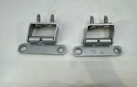 KIA EV3 Loading door hinge set