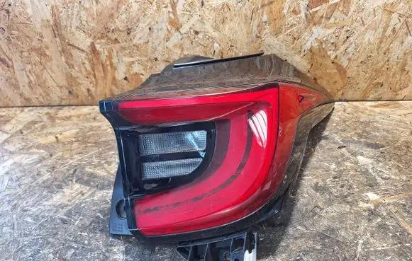 Toyota Yaris XP210 Rear/tail lights