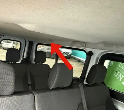 Opel Vivaro Headlining roof cover 91167050 8200030945