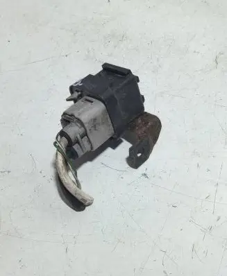 Toyota Avensis Verso Glow plug pre-heat relay 2861067010 1567000671
