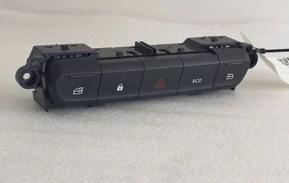 Dacia Spring Electric window control switch 8AQ3252907063R 252907063R