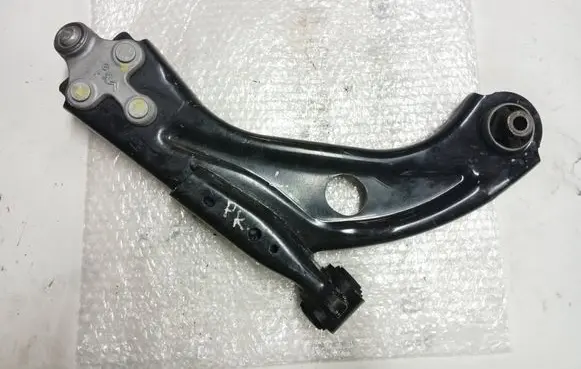 Peugeot Partner III Front control arm 7BPP26 0425379D