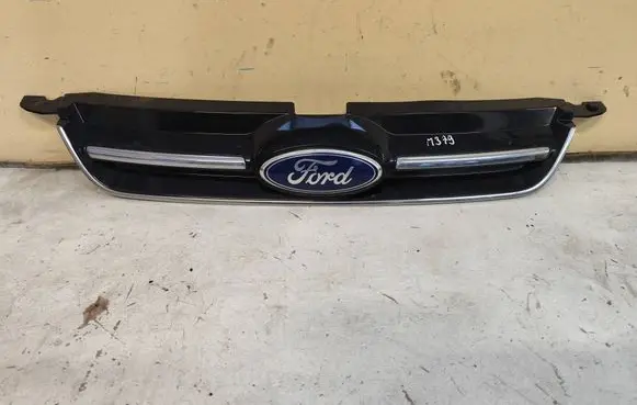 Ford C-MAX II Front bumper upper radiator grill AM51R8200B AM51R8138B