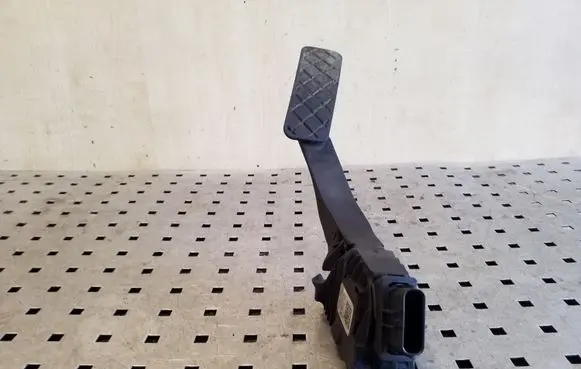 Skoda Octavia Mk3 (5E) Accelerator throttle pedal 5Q2723503D