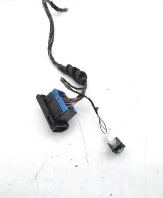 BMW 5 F10 F11 Tailgate opening switch 920031602