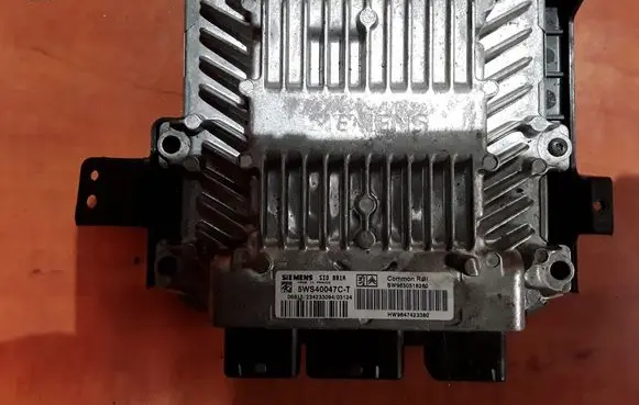 Citroen C5 Engine control unit/module 9647423380 9650518280