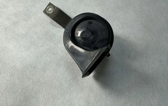 Nissan Primera Horn signal PL349875