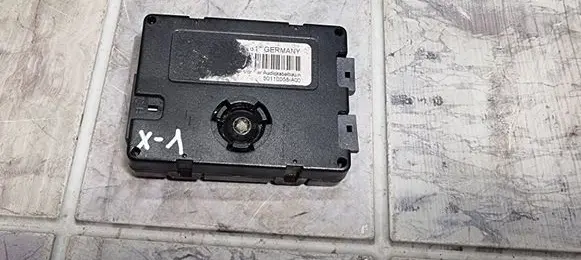 BMW X1 E84 Aerial antenna filter 50110058A00