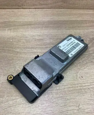 BMW 7 F01 F02 F03 F04 Airbag control unit/module 9214239 611130600G