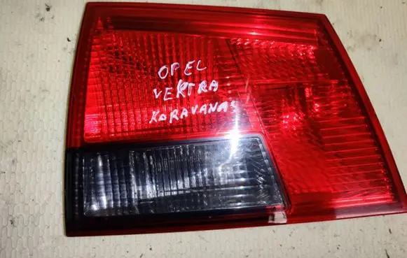 Opel Vectra C Tailgate rear/tail lights 13184024L