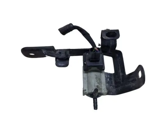 Hyundai i30 Turbo solenoid valve 351202A450
