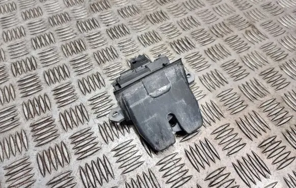 Ford Focus Tailgate/trunk/boot lock/catch/latch R442a66ac