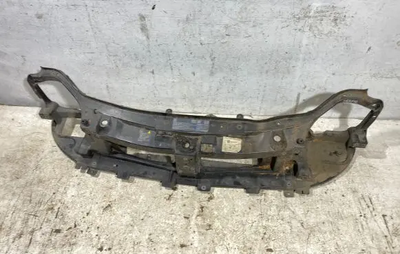 Renault Trafic II (X83) Top upper radiator support slam panel 8200219758