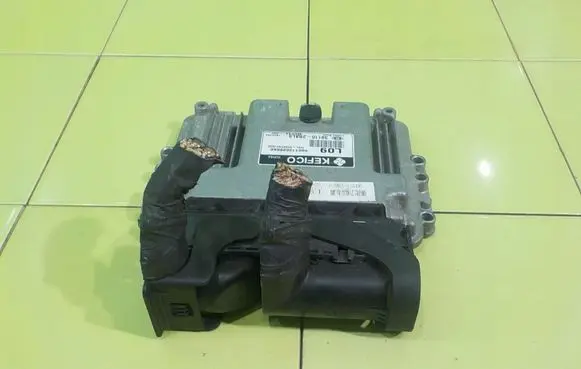 KIA Sportage Engine control unit/module 391102BAL9