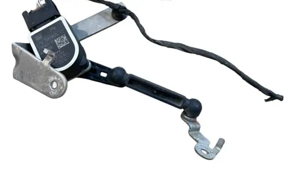 BMW M8 F93 Gran Coupe Headlight/headlamp level sensor 2959574 37142959574 25916010