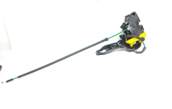 Hyundai i30 Front door lock 81310A6700