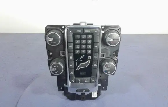 Volvo V40 Climate control unit 31398642