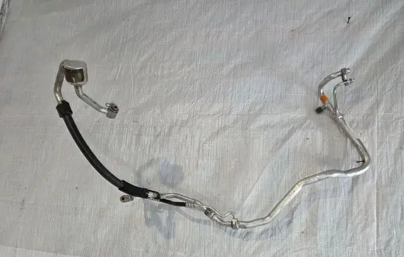Ford C-MAX II Air conditioning (A/C) pipe/hose H1F119N602EB