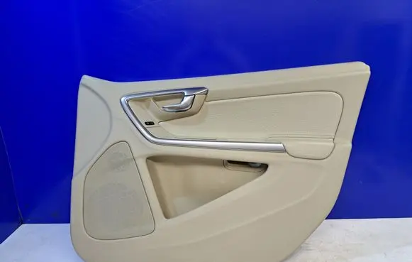 Volvo S60 Front door card panel trim 39824517